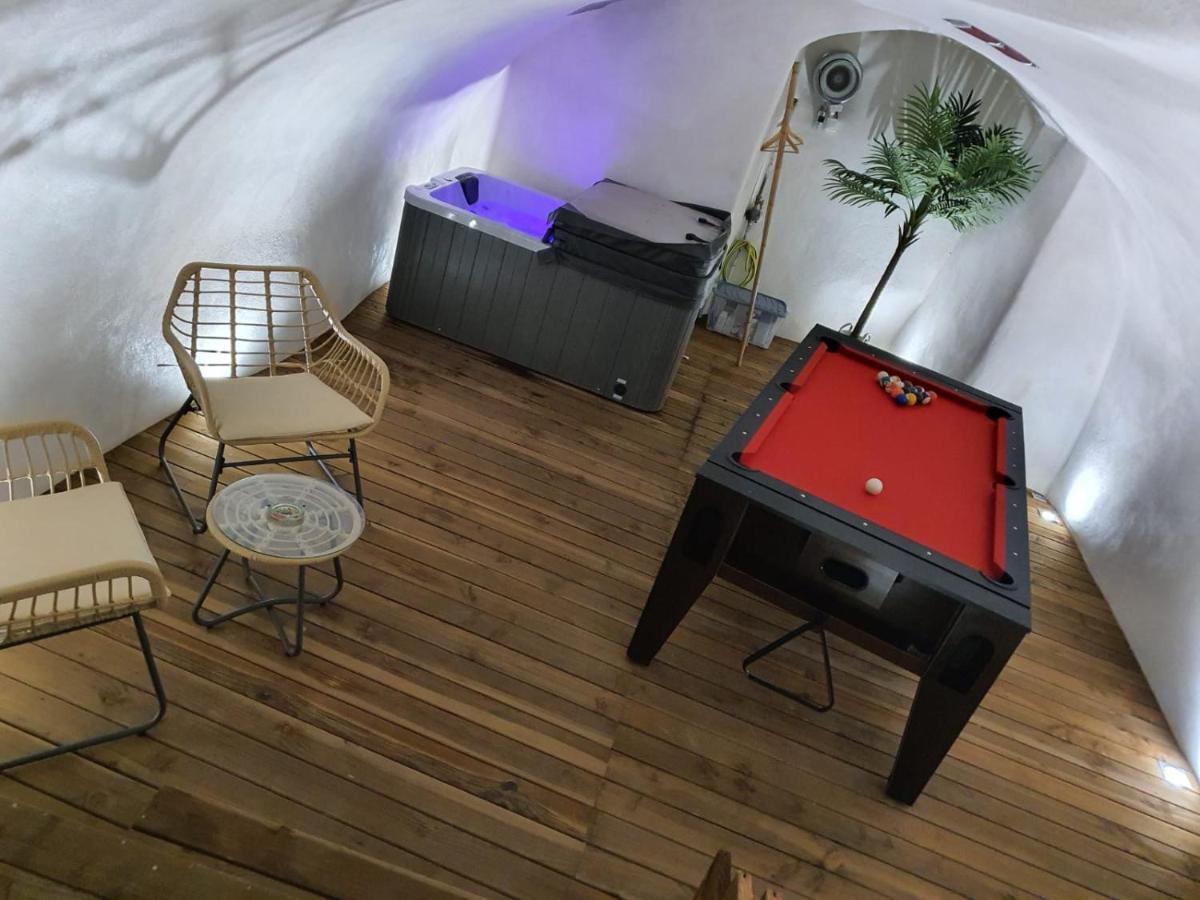 Le Menhir 2 Jacuzzi Spa Terasse Barbecue La Roche-Blanche  Exterior foto